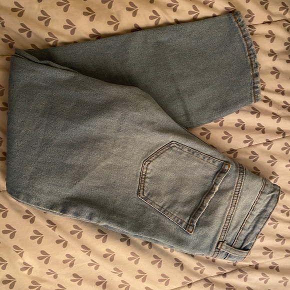Light wash Straight leg jeans - Picture 2 of 2